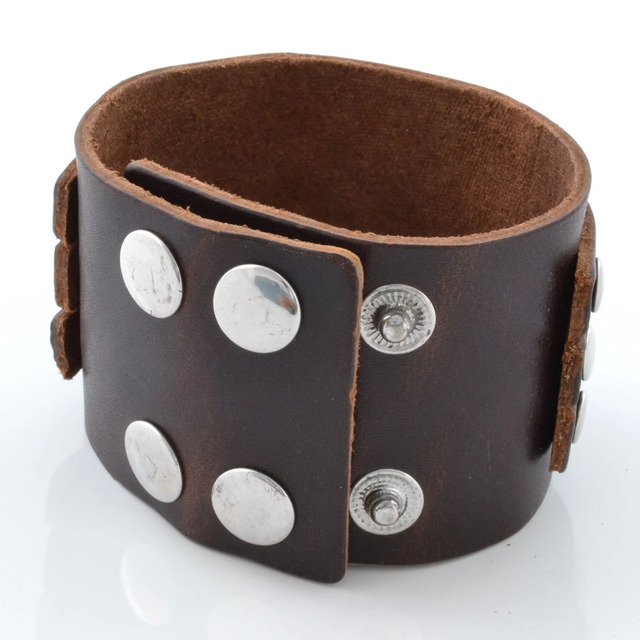 Thick leather bracelet