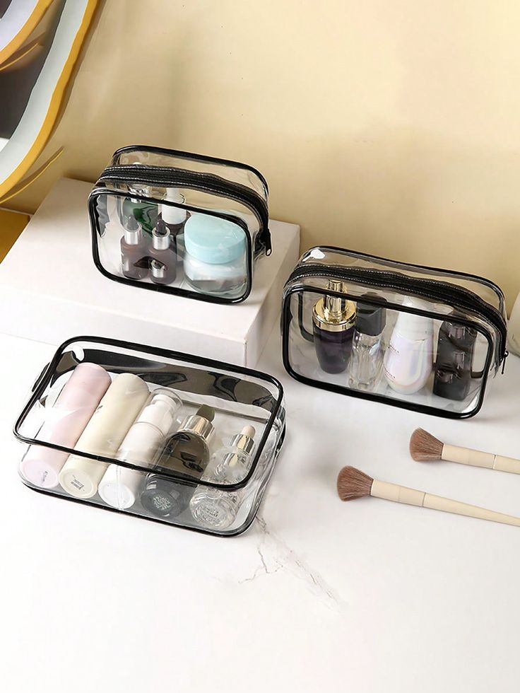 Cosmetic & Bathroom Bags