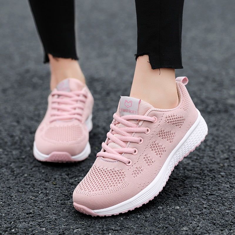 Sneakers & Sports Shoes